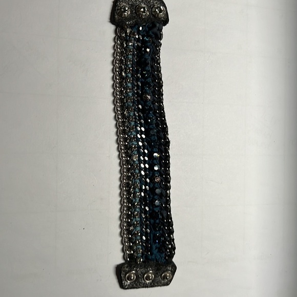 Henri bendel wide bracelet w rhinestones and chain - Picture 2 of 4
